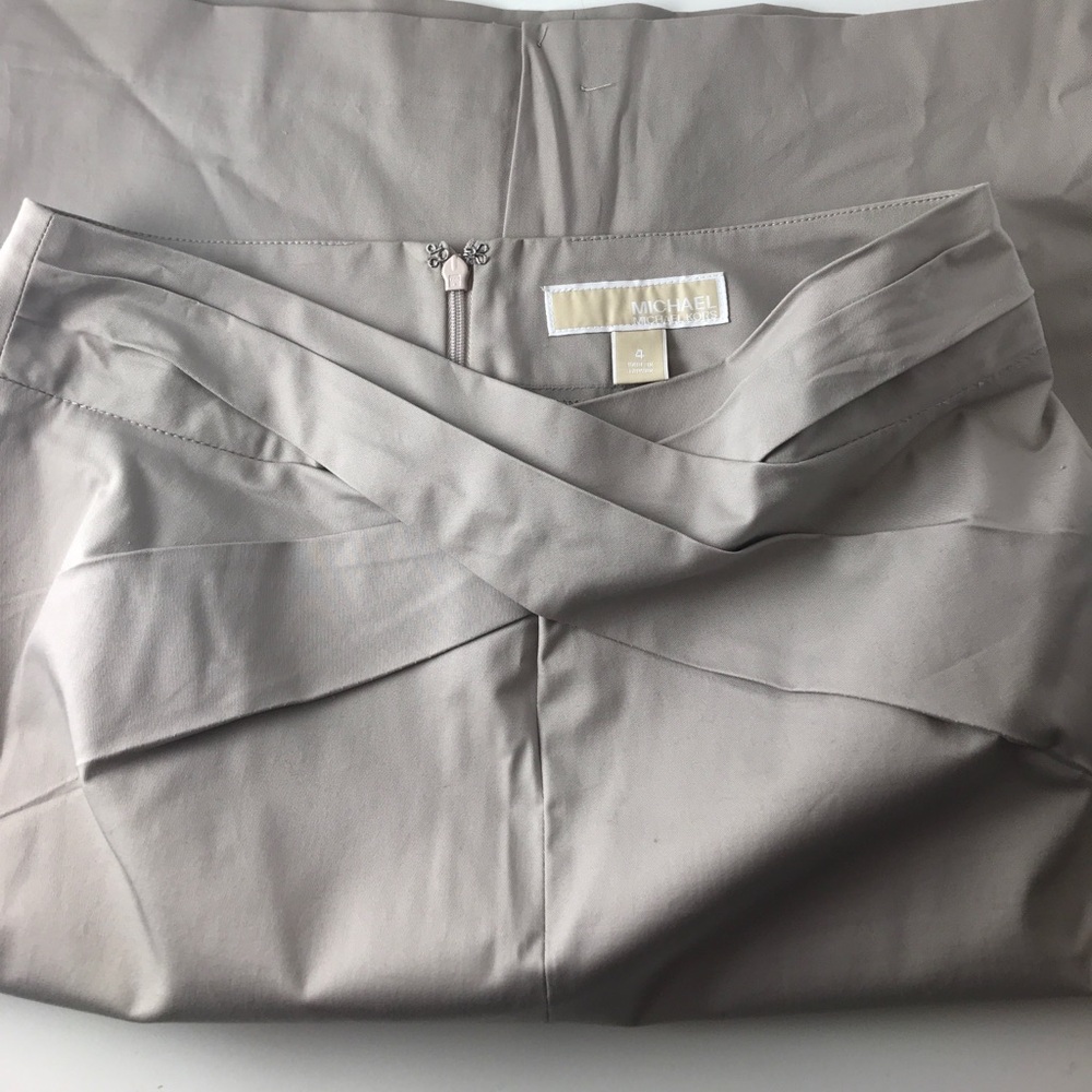 Michael Michael Kors beige pencil skirt